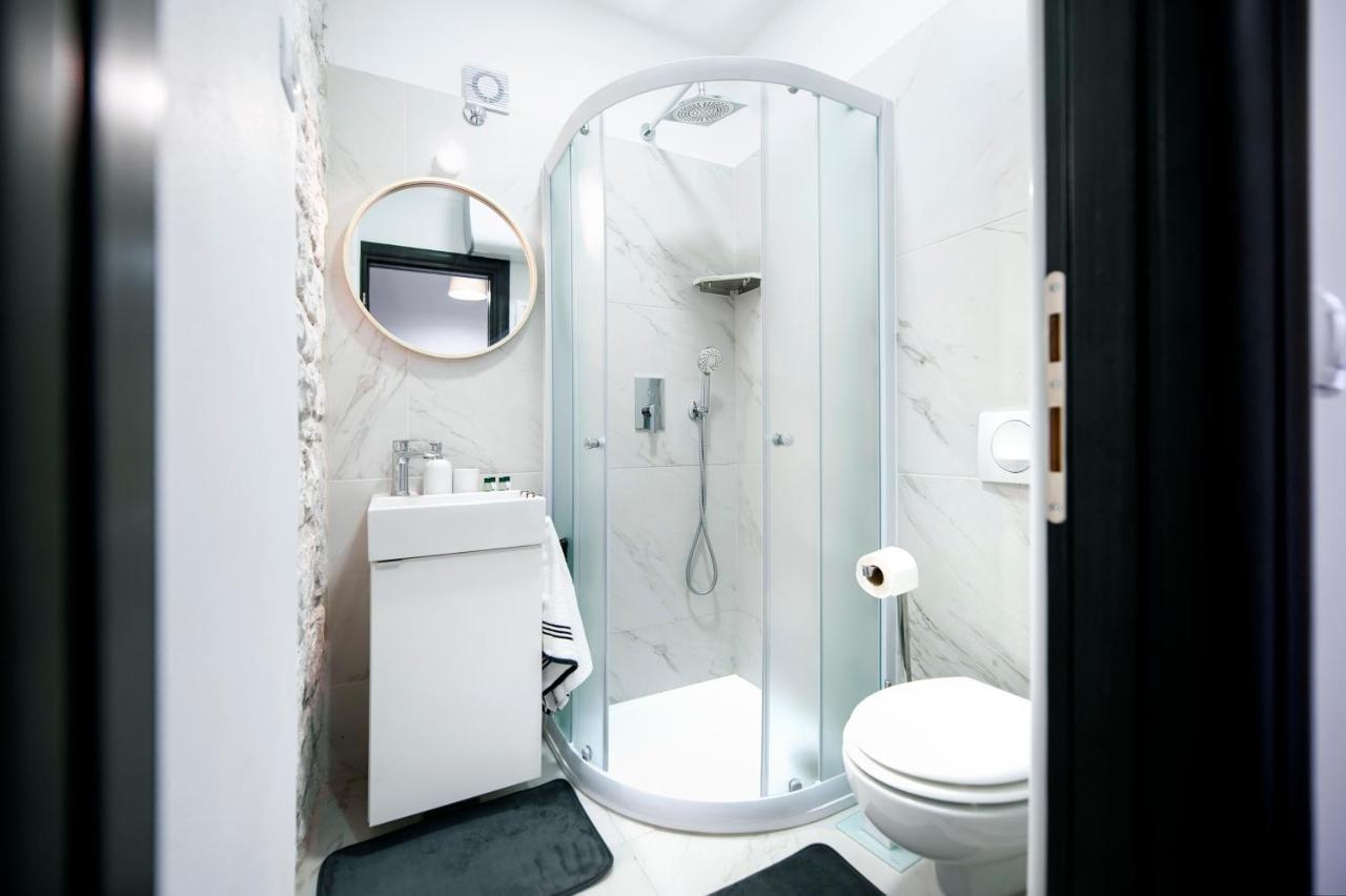 Apartment Miral Rovinjsko Selo Esterno foto
