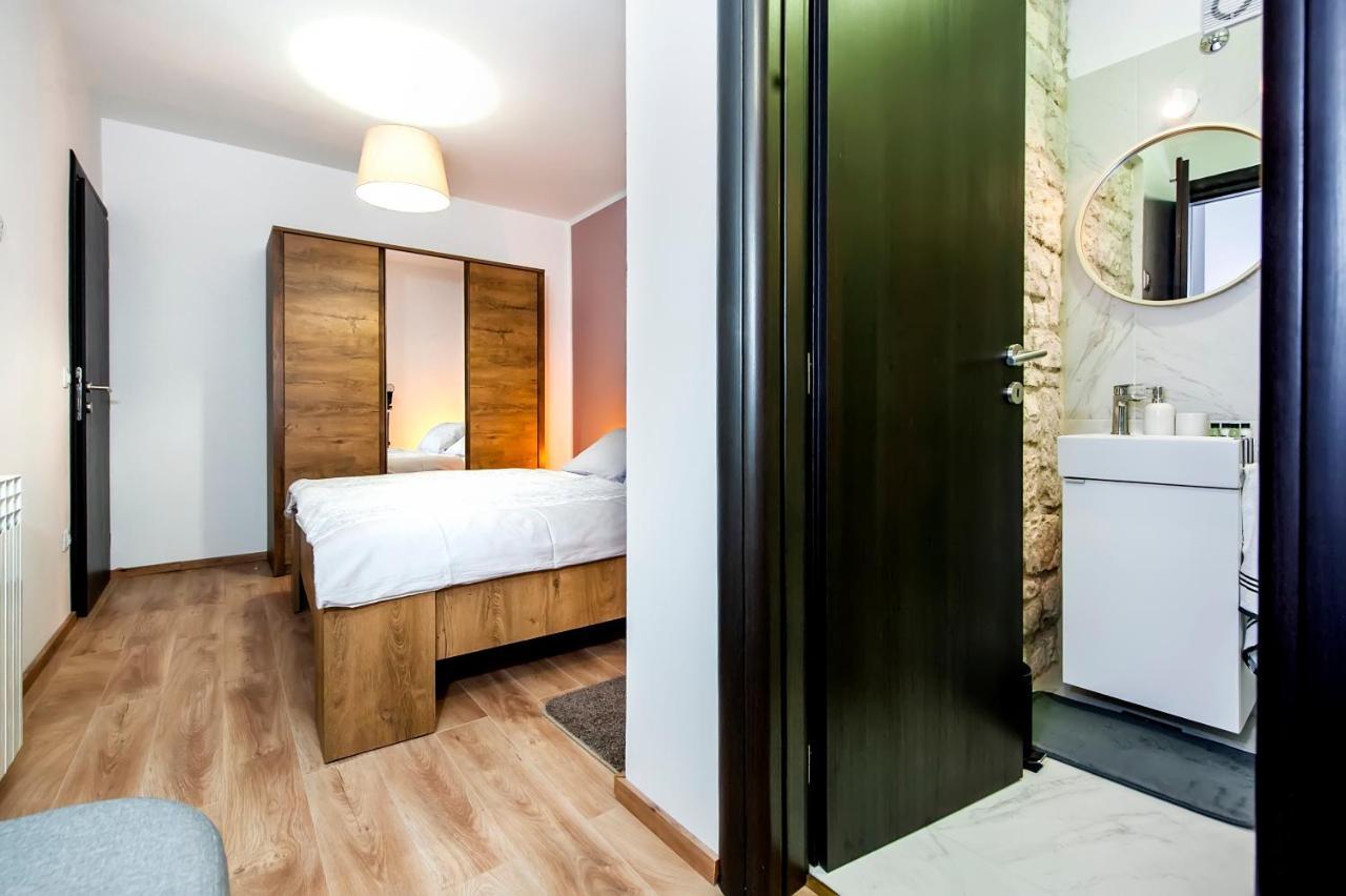 Apartment Miral Rovinjsko Selo Esterno foto